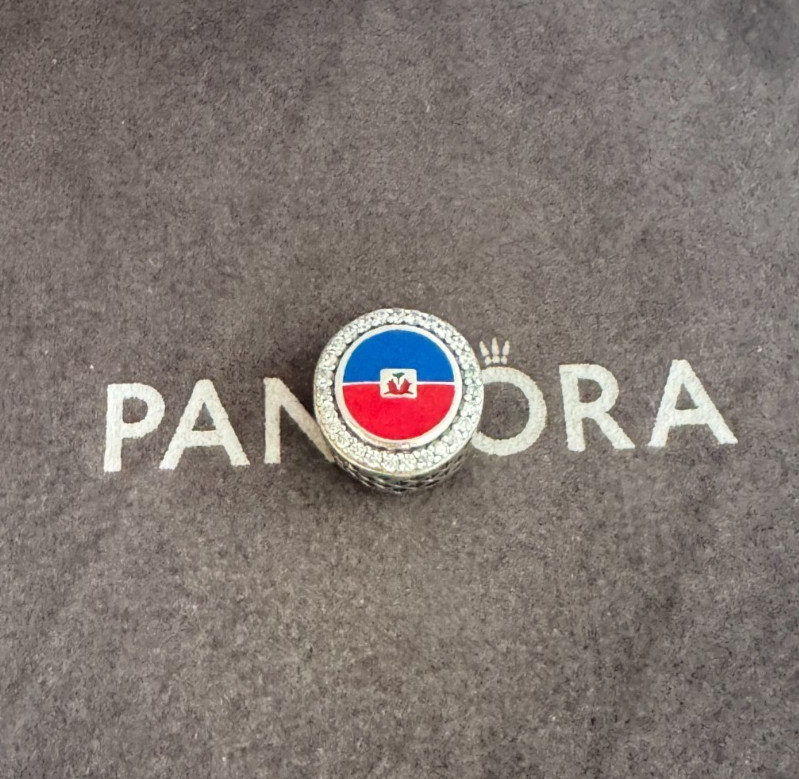 Pand ora Haiti Flag Exclusive Charm Exclusive Bead Charm S925 Sterling Silver