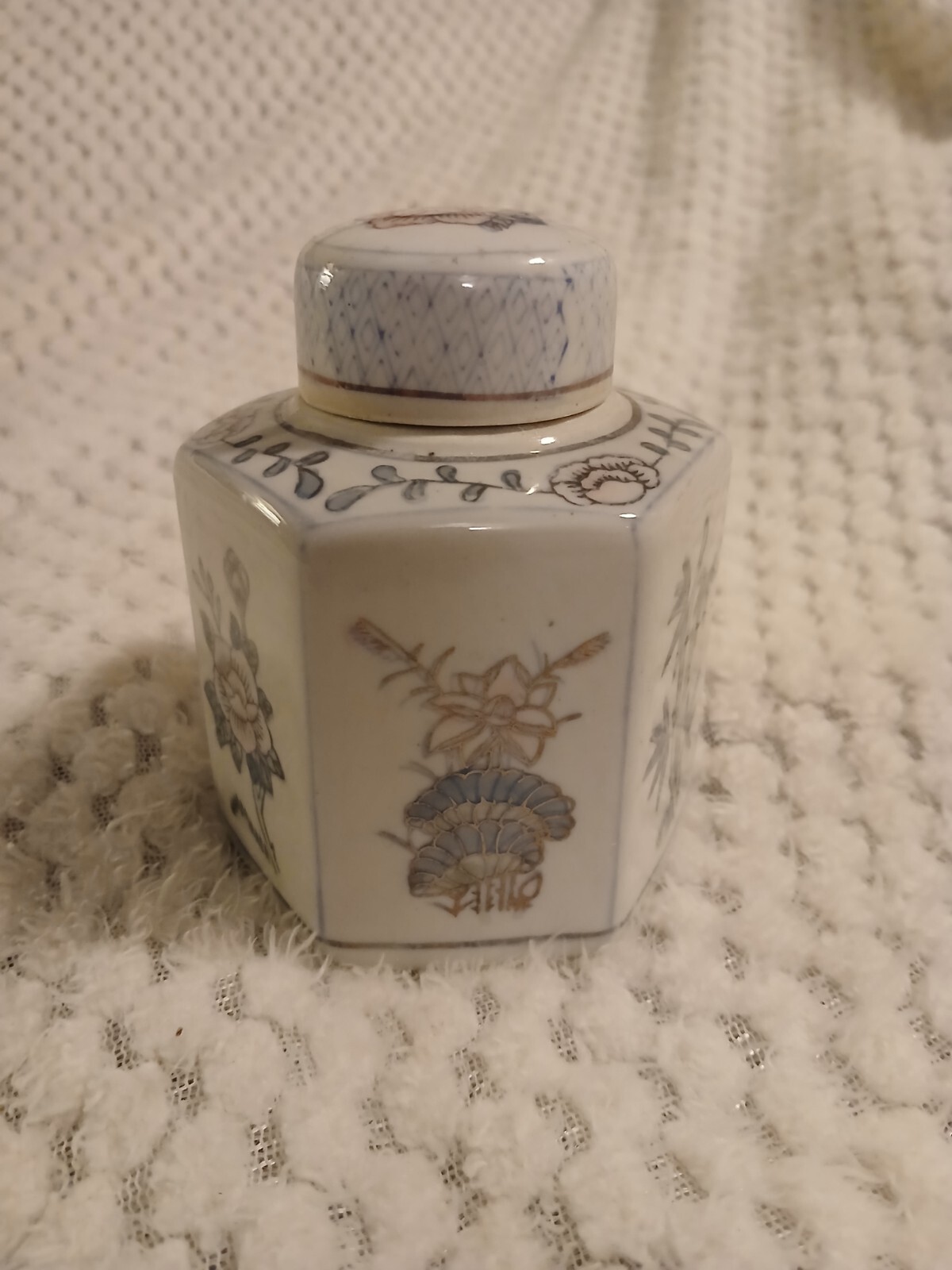 Vintage Rose Blue White Pink Hexagon Ginger Jar