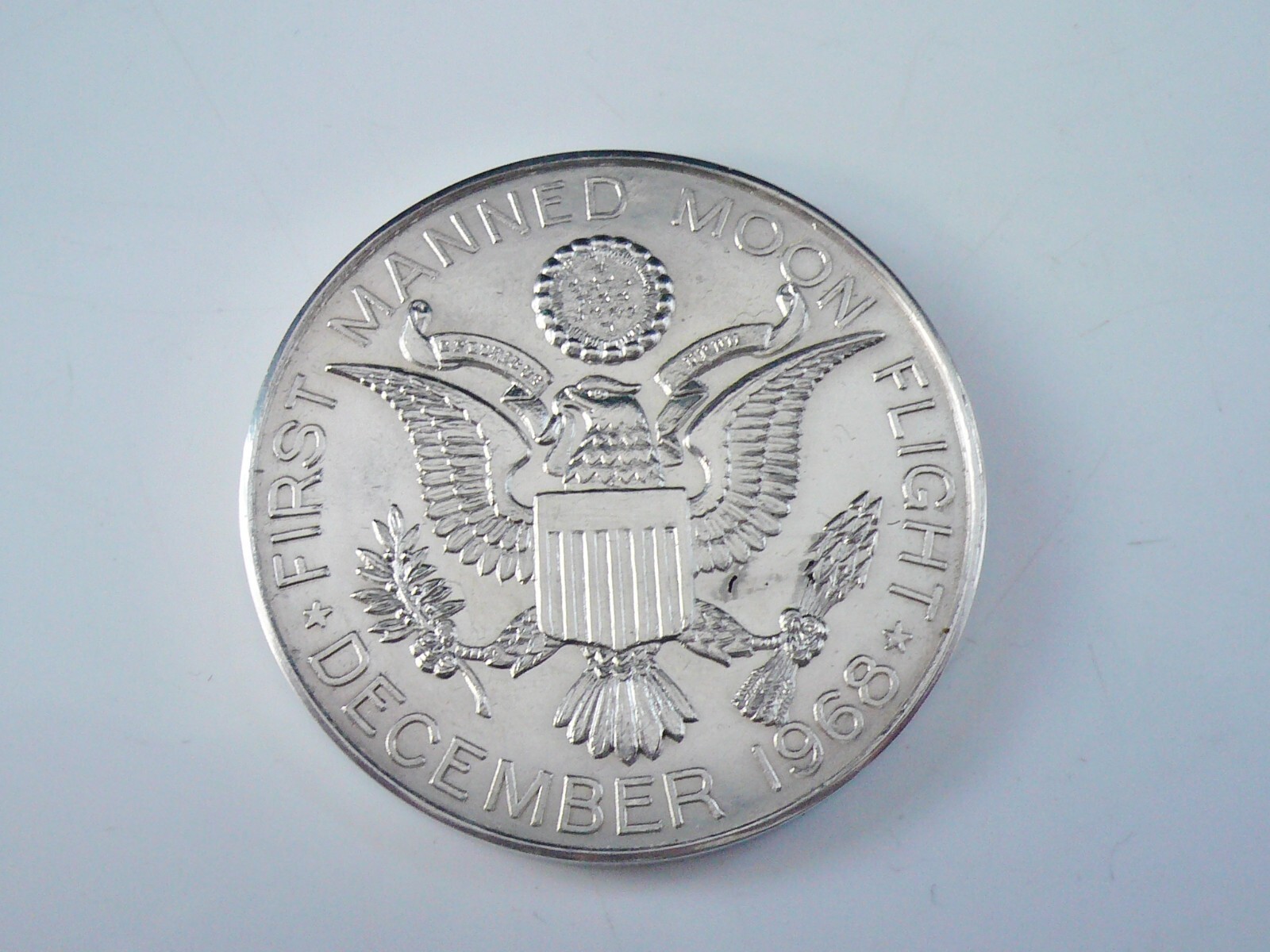 .999 Silver Medallion, Apollo 8 Astronauts First Manned Moon Flight 1968