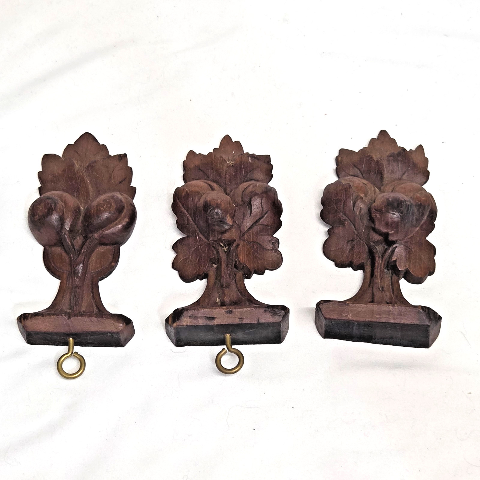 Set 3 Antique Carved Wood Acorn Wall Hooks Handcrafted Rustic Primitive Antique