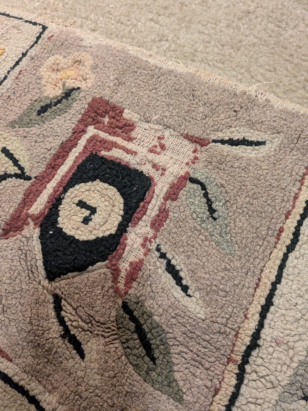 1920’s American made hand hooked wool pictorial rug
