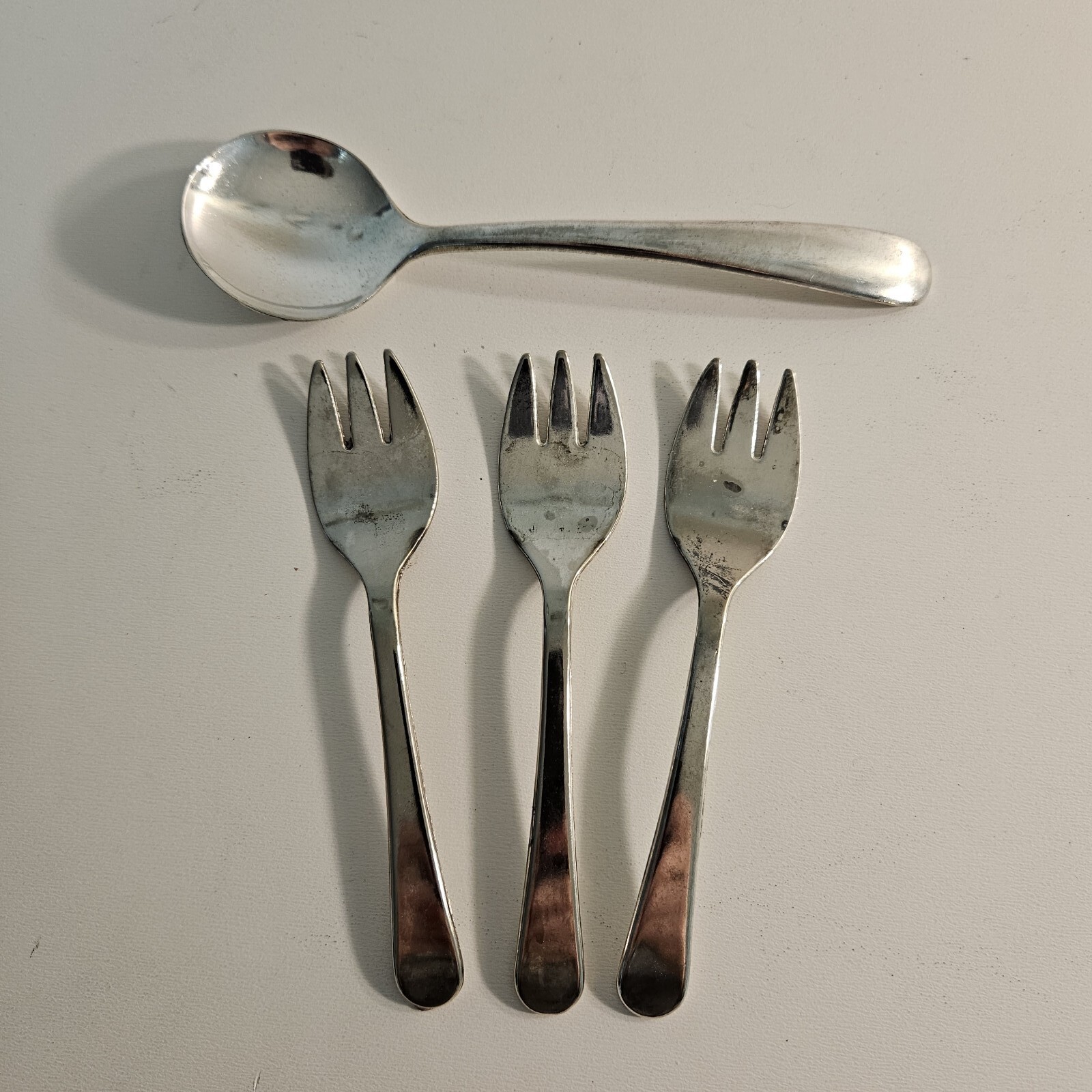4 pc Vintage SilverPlated Leonard Italy Cocktail Seafood Forks 5″ & Spoon 6″ Set