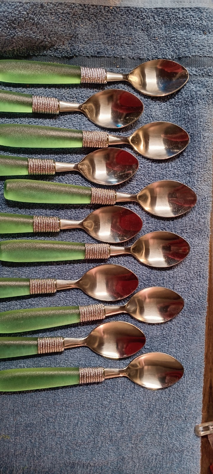 Farberware Vintage Green Handle Silverware 13 Spoons 4 Forks 1 Knife
