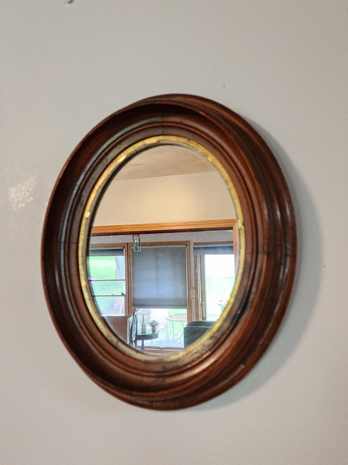 Antique 19th Century Oval Mahogany Mirror 13.25 In X 11.4 In Frame