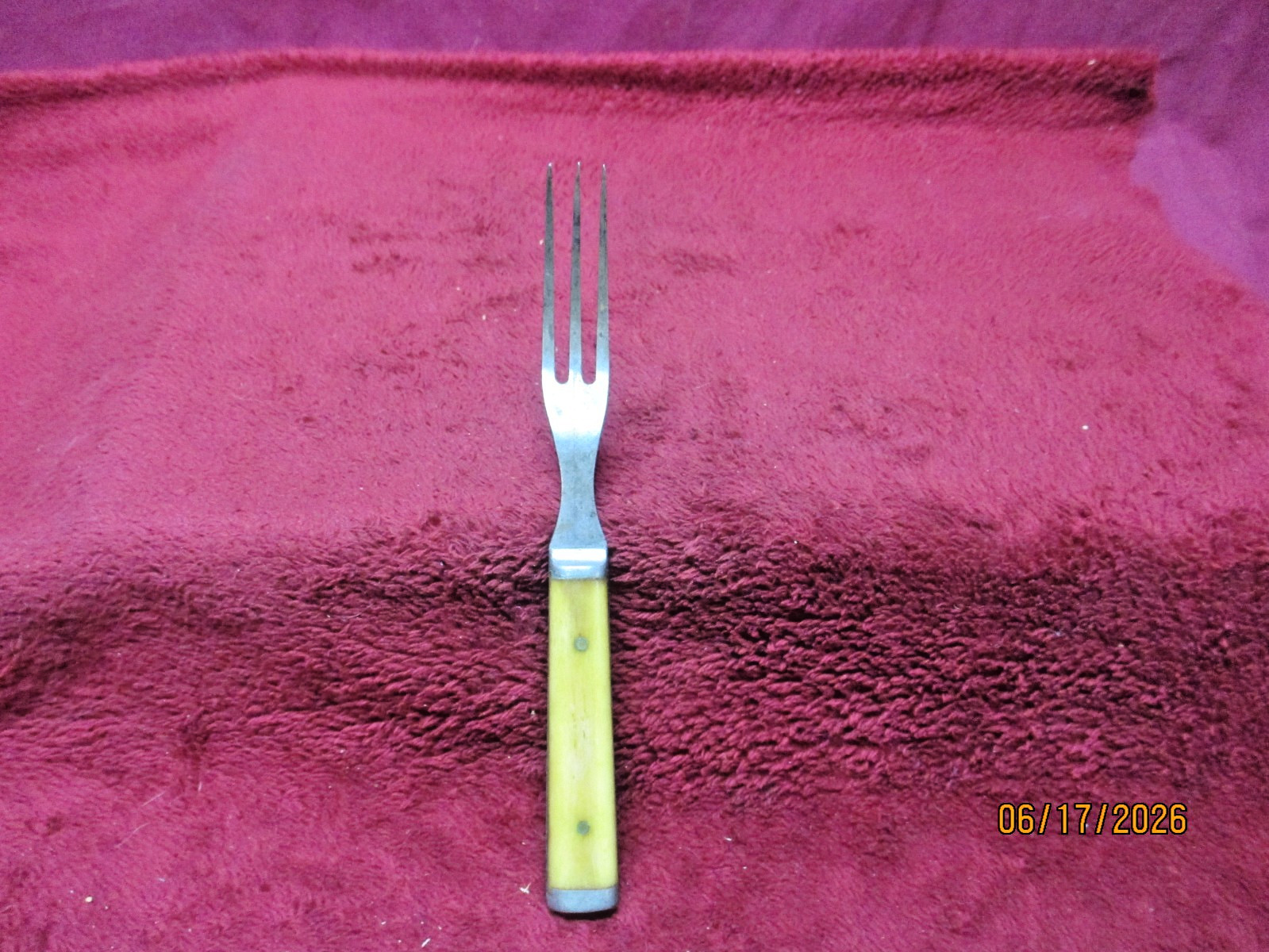 Antique 7″ 3 Tine Smooth Bone Handle Fork, Civil War Era