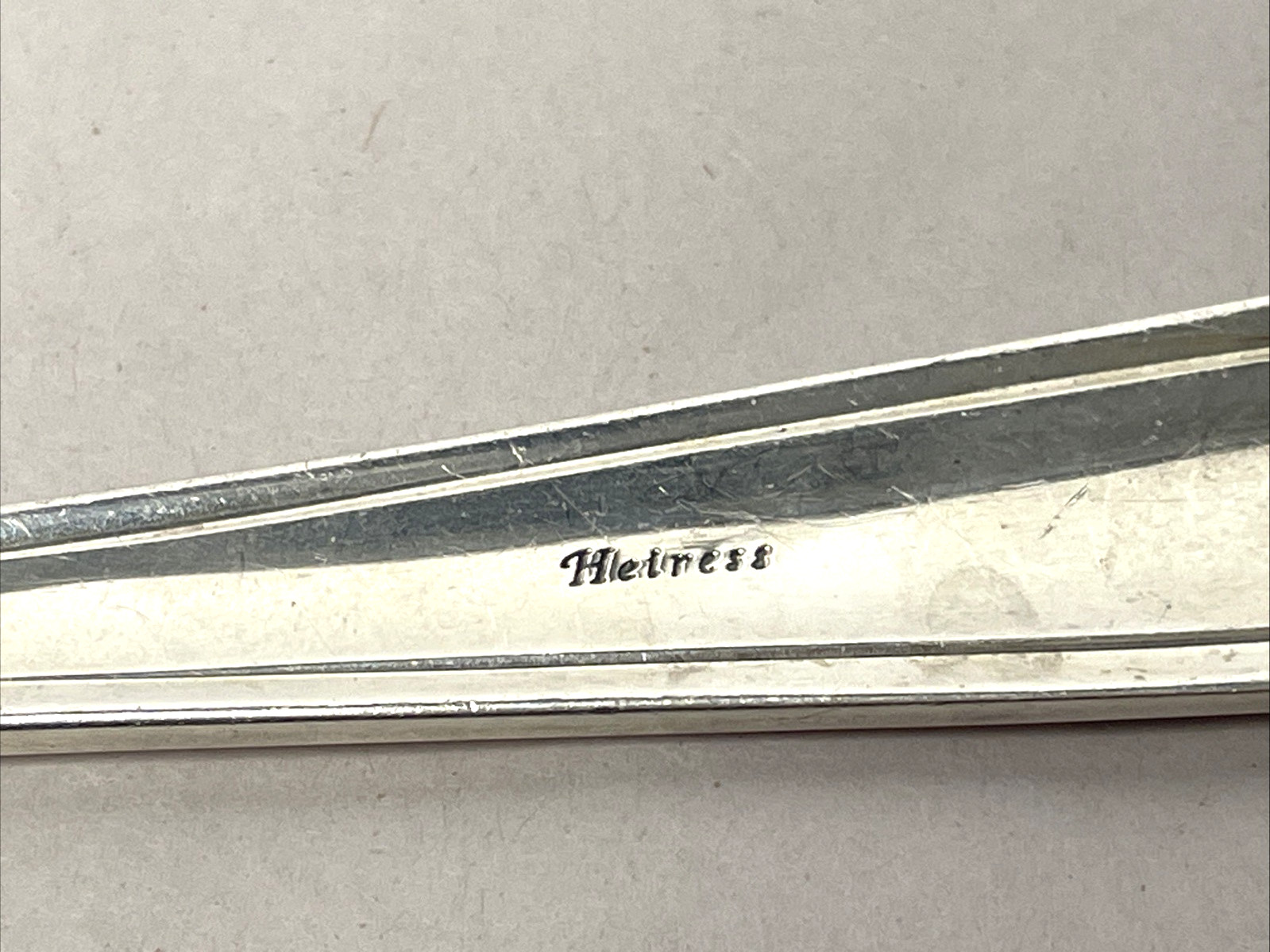 Oneida Heiress Sterling Silver Serving Spoon 8.5” 67g Vintage