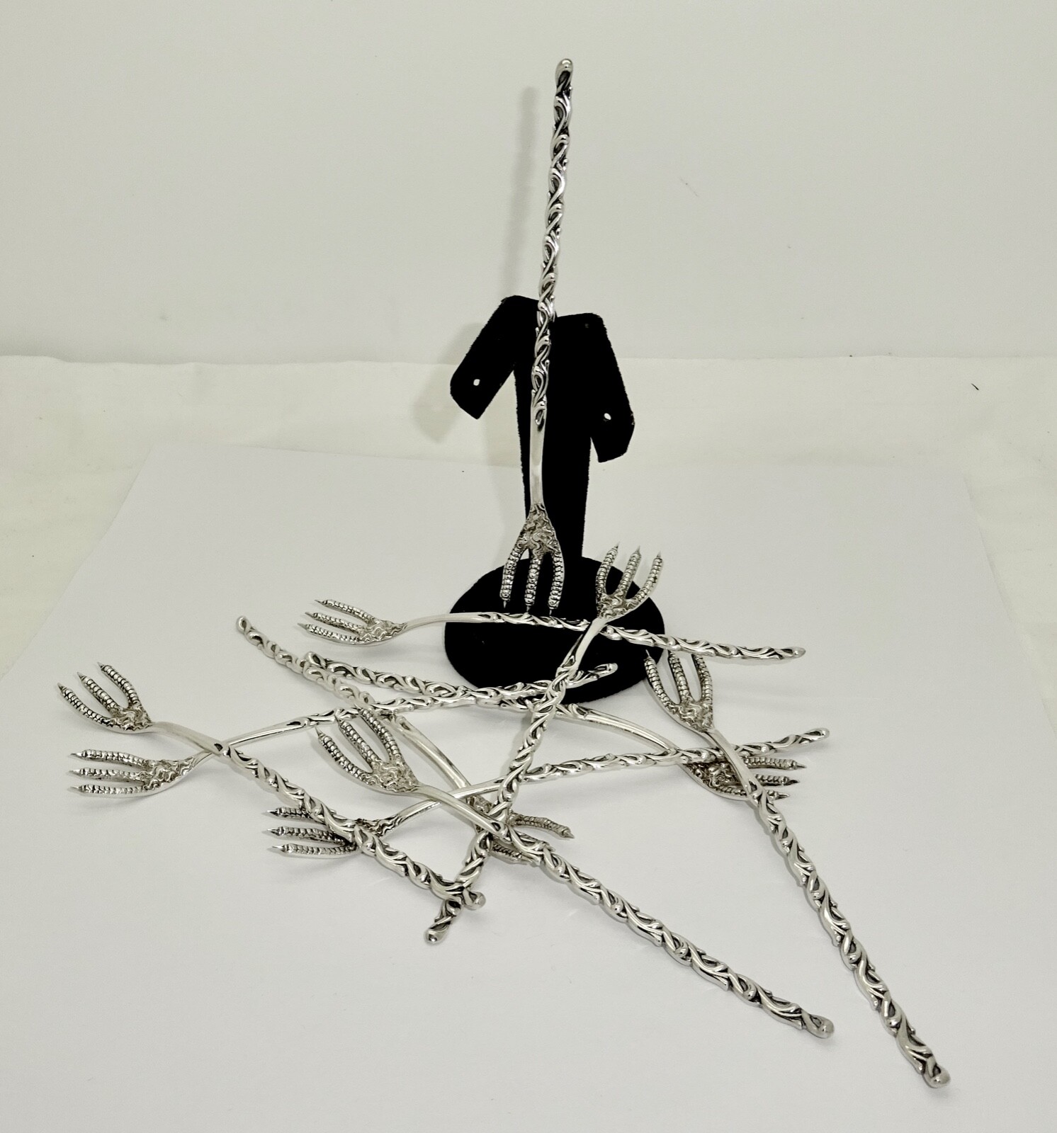 10 GEORGE SHIEBLER ANTIQUE AESTHETIC TALON TINED SEAFOOD FORKS,5.25″,EXCELLENT