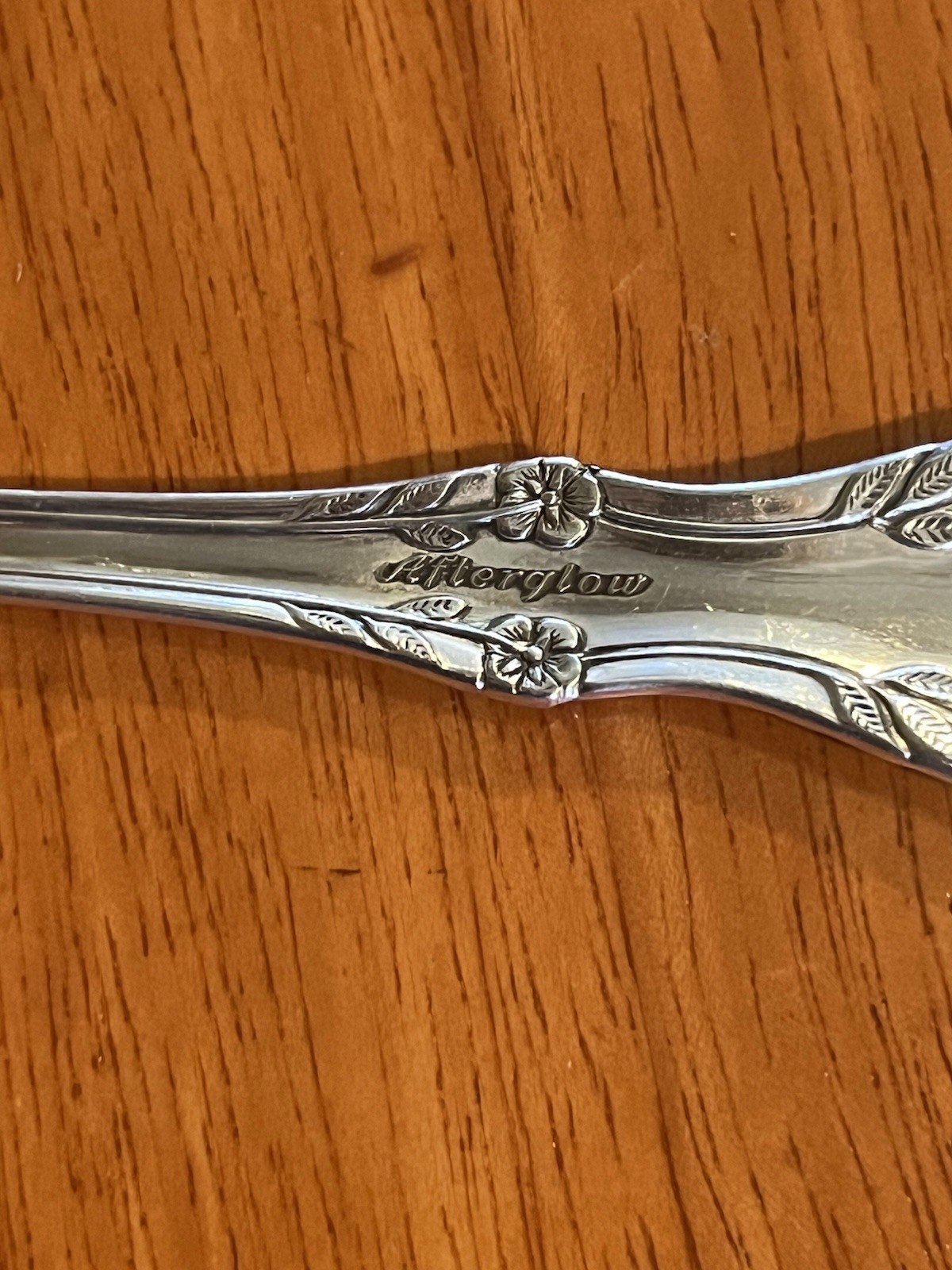 ONEIDA ~ AFTERGLOW ~ STERLING SILVER 6-1/2” SALAD FORK NO MONOGRAM .925 ~ 36g