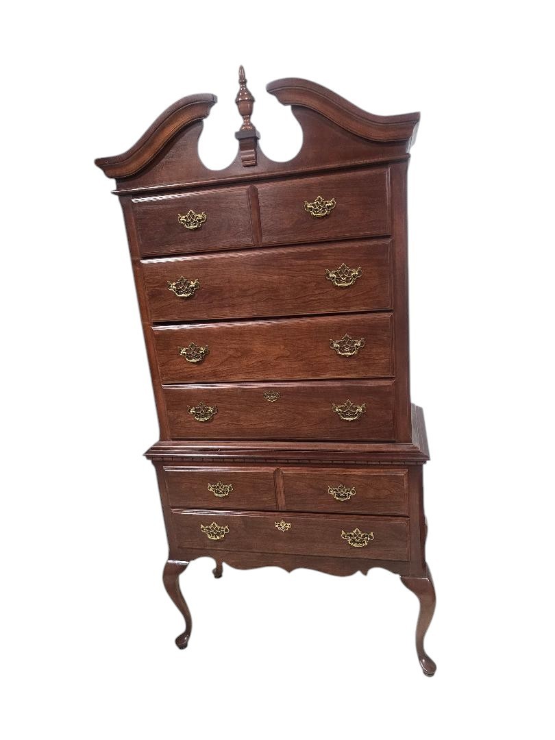 Vintage Broyhill 2-Piece Cherry Queen Anne Highboy Chest on Chest Dresser