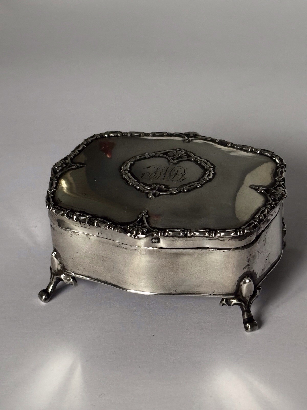George V Silver Dressing Table Box Ring Trinket MAPPIN & WEBB Sheffield 1911