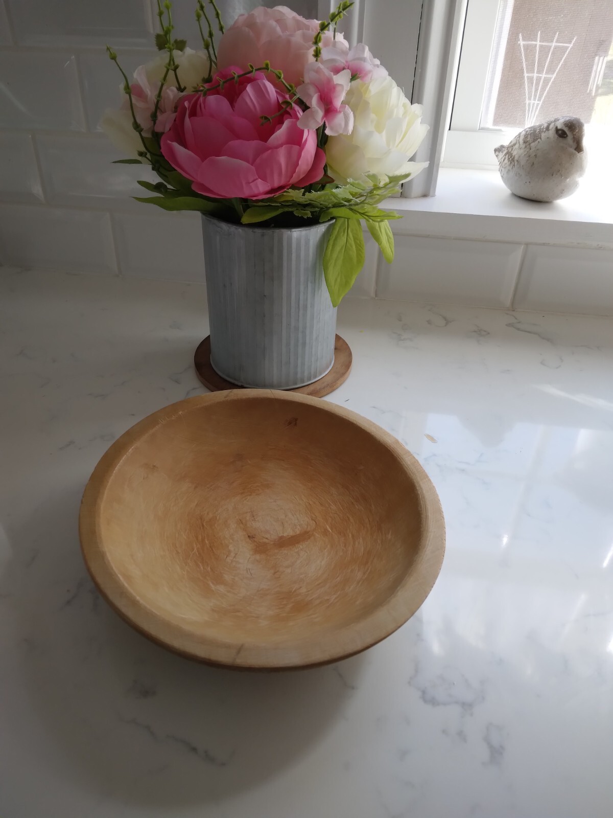 Munising Wood 9″ bowl. Signed Out of round.