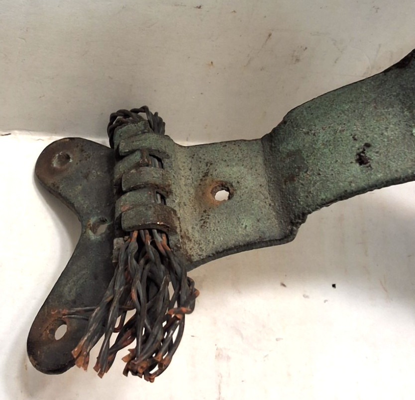 OLD ORIGINAL LIGHTNING ROD WEATHERVANE COMPLETE WITH BMG DOORKNOB BALL & BRACE