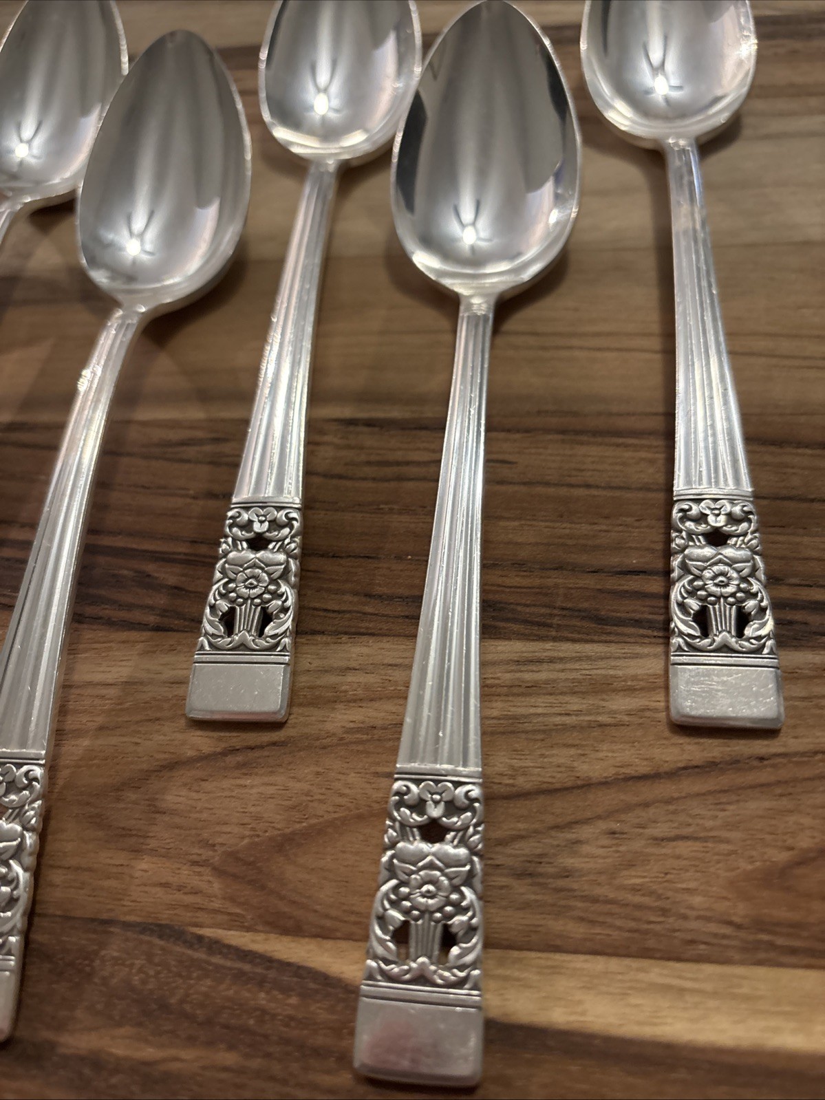Coronation Community/Oneida Silver Plated Oval/Place Soup Spoons Set of 6