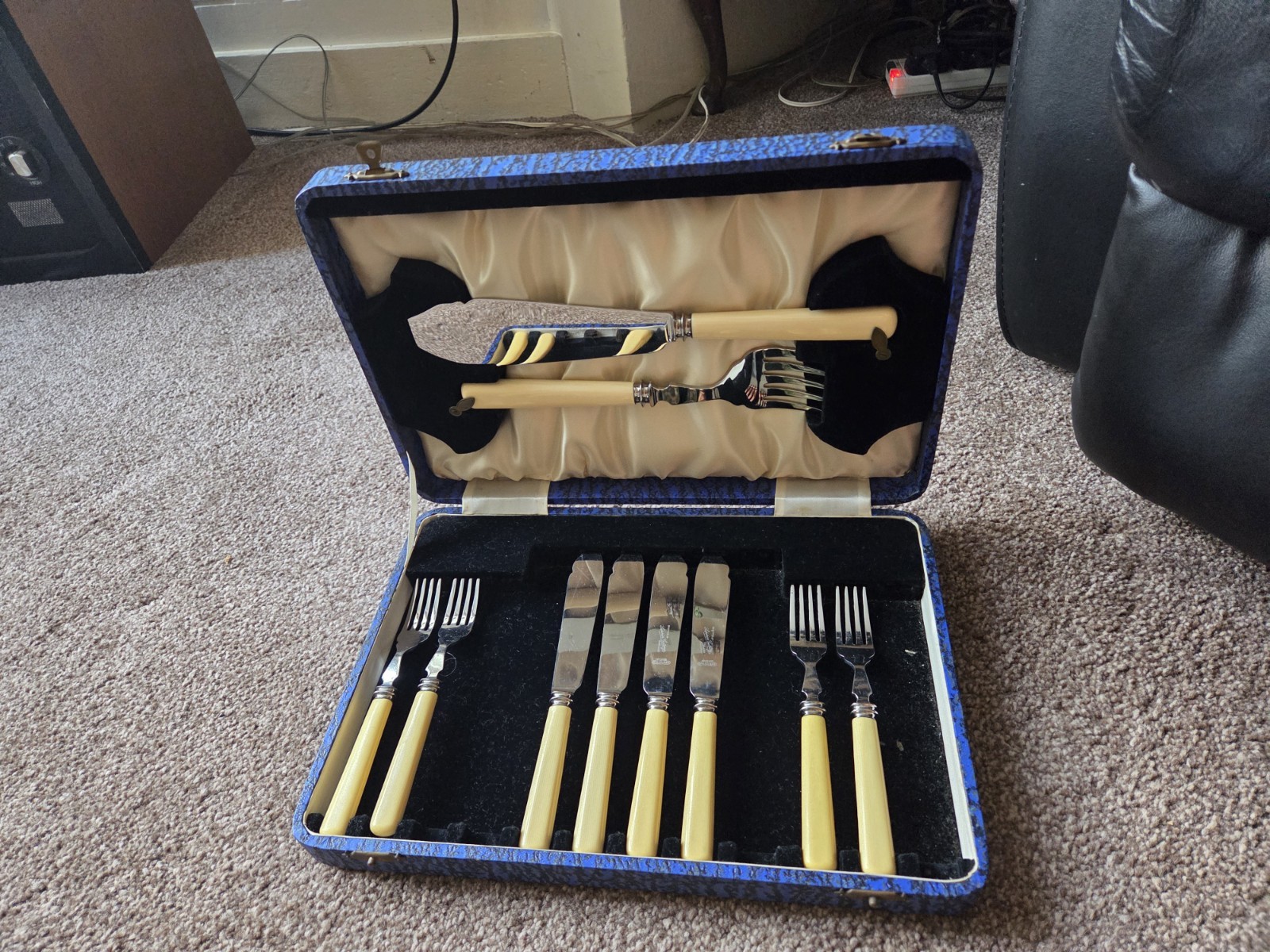 19th Cent. Art Nouveau Silver & Bakelite Fish Cutlery Set Robert Fead Mosley & S
