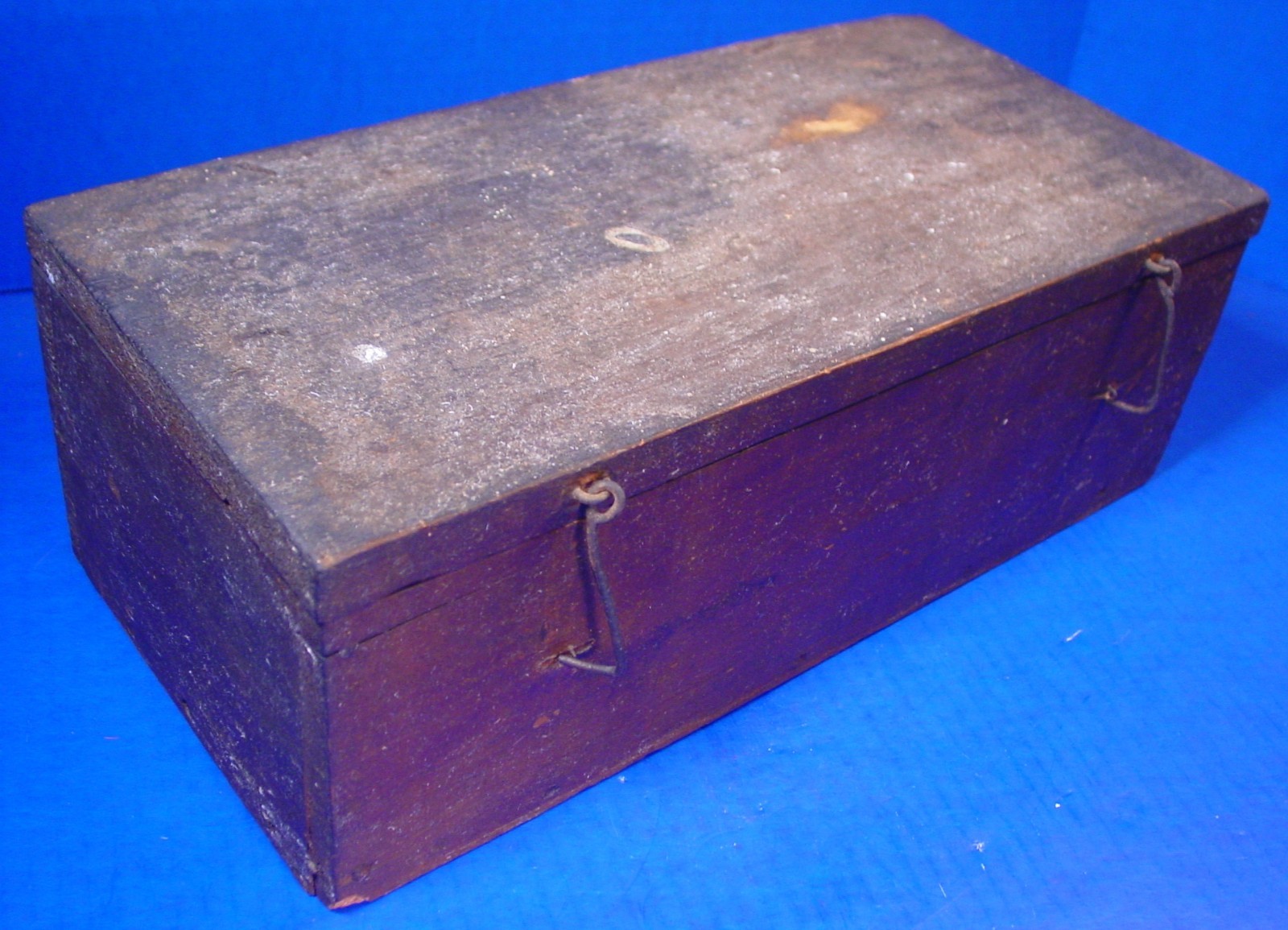 1740 John Gilbert Plain Compass + Original Box – Rare 18th Century Compass