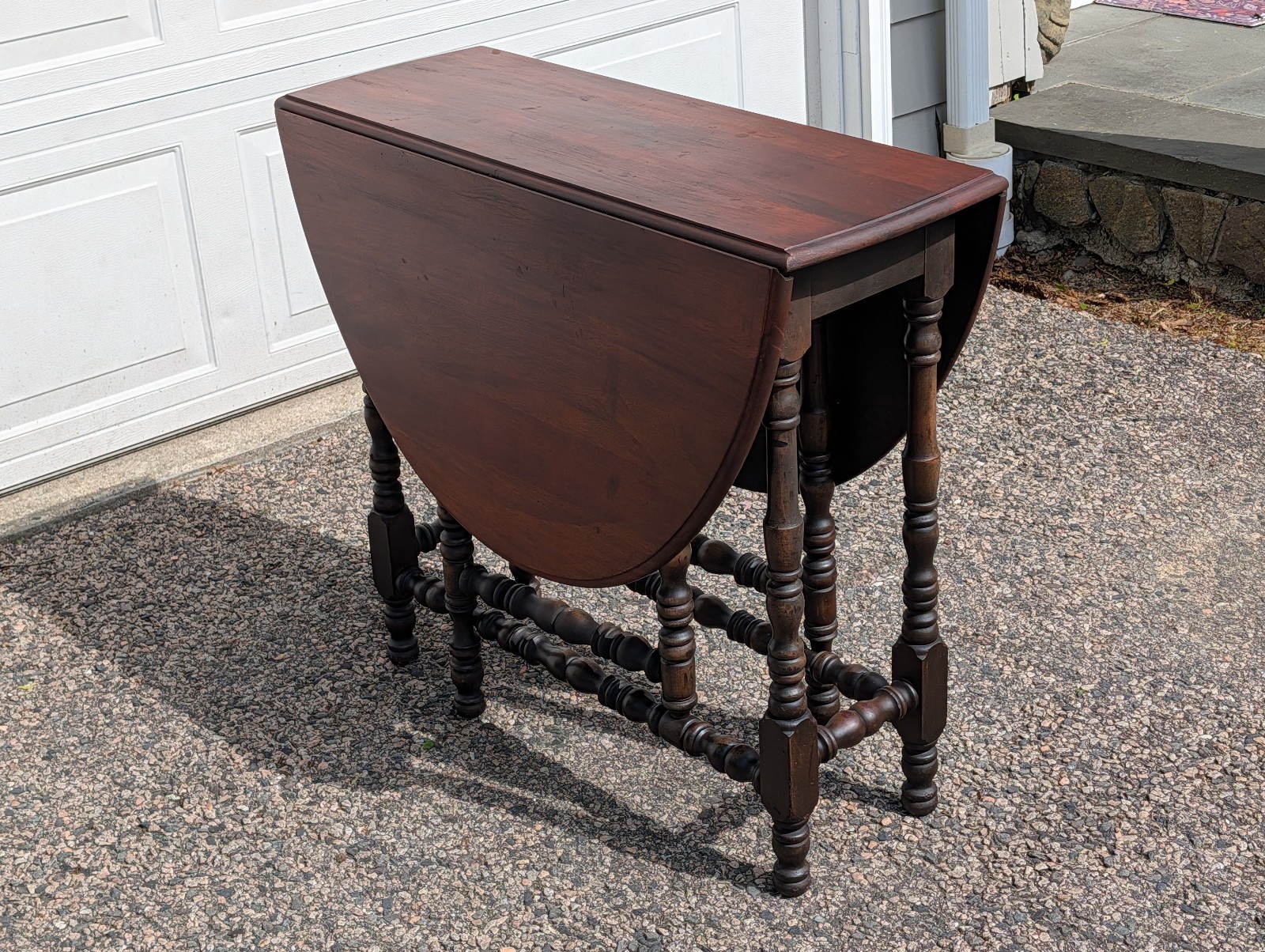 Vintage Mahogany Gate Leg Drop Leaf Table with Drawer, Oval, Solid Wood