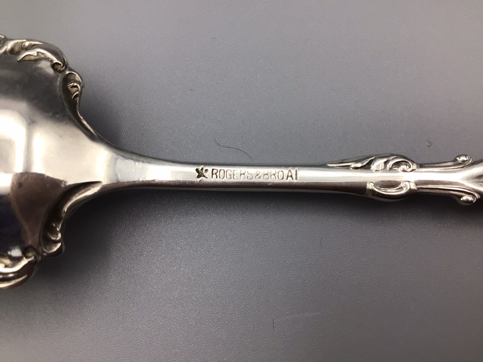 Antique – Cake Serving Fork – Columbia by International-Rogers 7.75” Silverplate