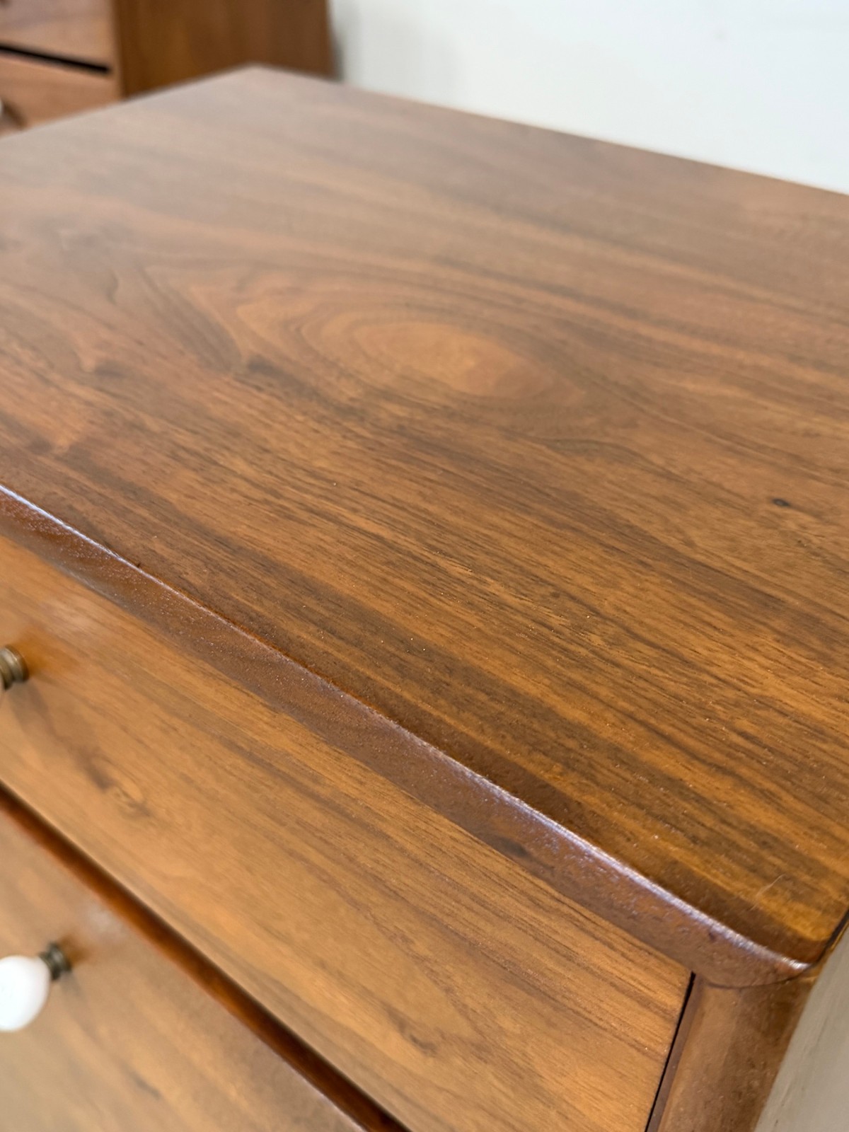 Mid Century Drexel Declaration Walnut Nightstands (Pair) – MCM End/Side Tables
