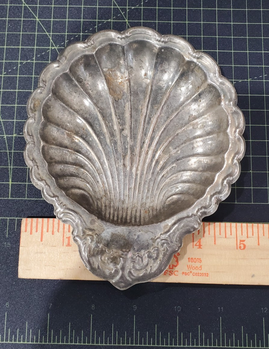 Vintage Silverplate Scallop Shell Dish – Coastal Catchall – Ornate Scroll Handle