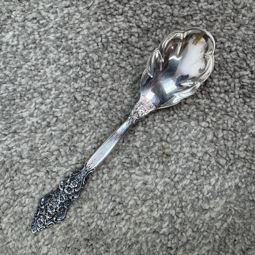 1847 Antique Silver Plate Rogers 3Bros Scallop Spoon 33.6 Grams 6 inches