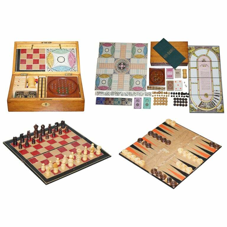 LOVELY CIRCA 1890 VICTORIAN MAHOGANY GAMES COMPENDIUM CHESS HORSE RACING DICE