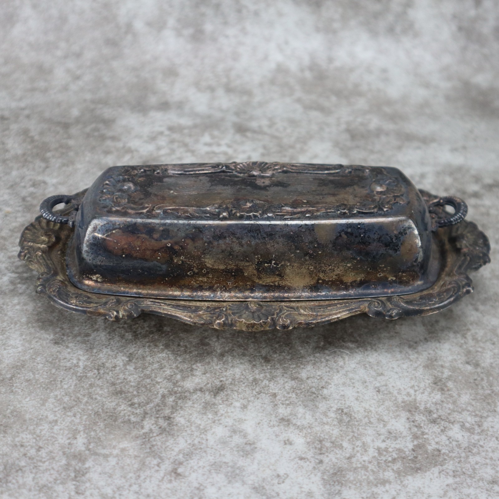 Vintage Silver Plated Covered Butter Dish HEAVY TARNISH