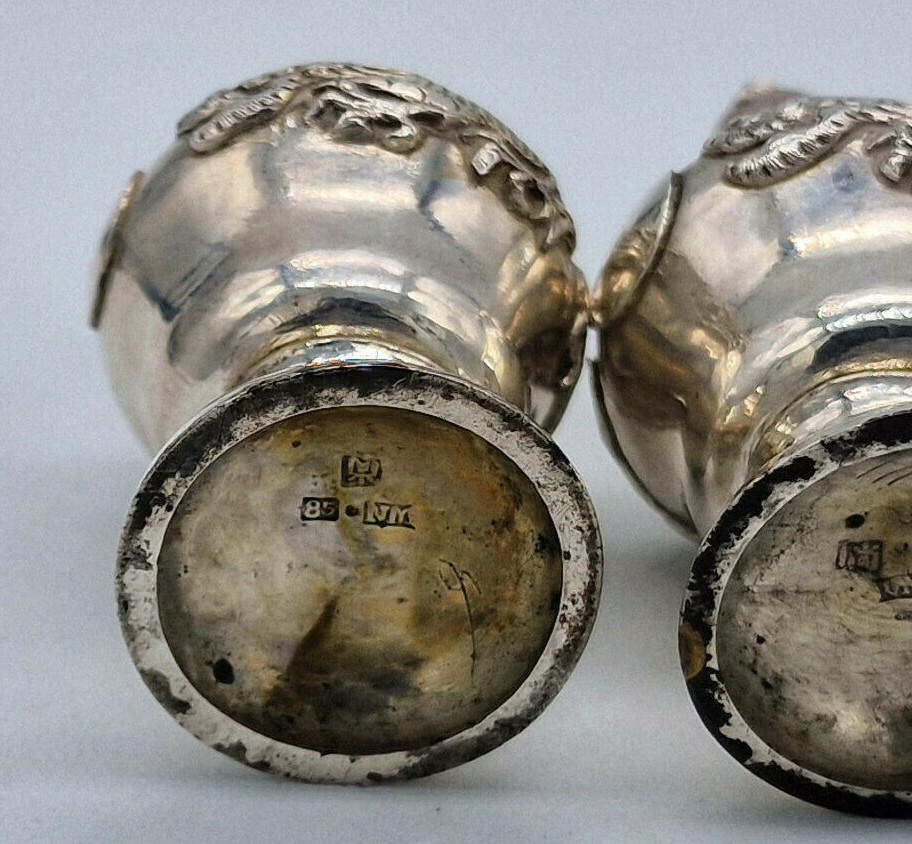 ANTIQUE BEAUTIFUL PAIR CHINESE EXPORT SOLID SILVER SOLT POT / C019