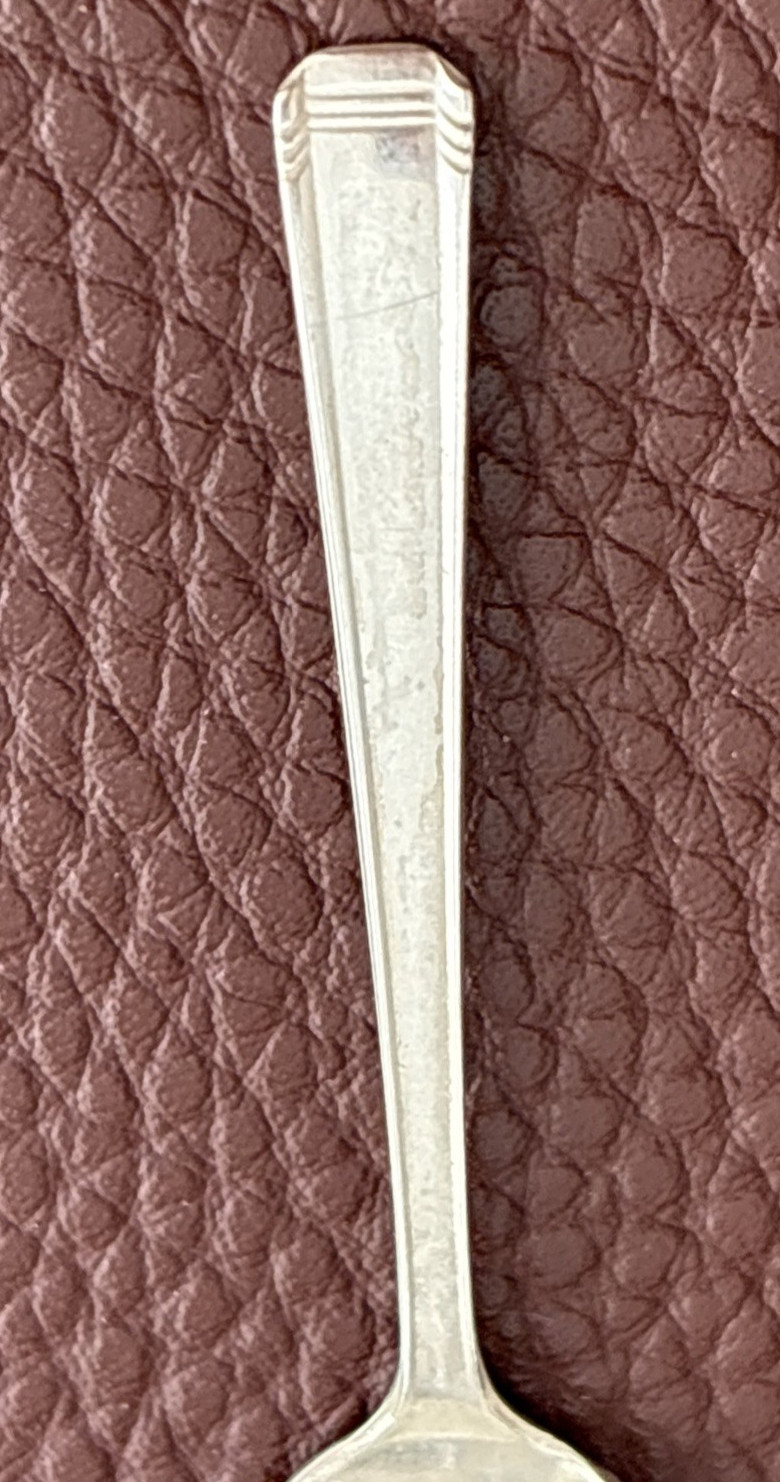 John & Priscilla Pattern 2 3/8″ Sterling Salt Spoon No mono 3.3g by Westmoreland