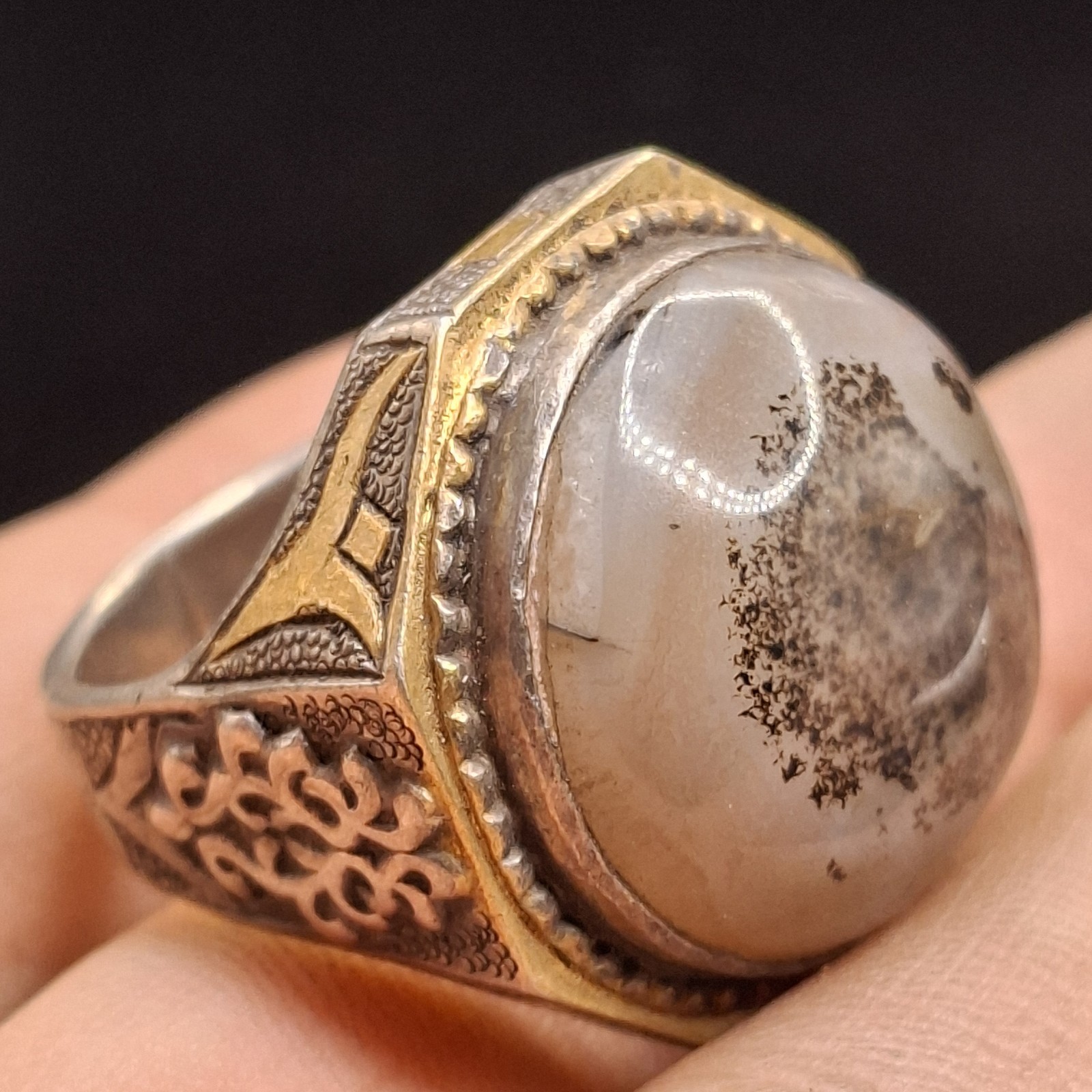 Unique Ancient Near Eastern Natural Eye Banded Agate Stone Solid Silver Ring