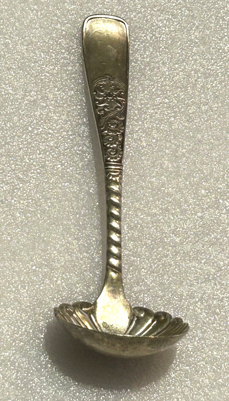 Vintage Assyrian No Head 1847 Rogers Bros. A1 Silver-Plated 6” Ladle