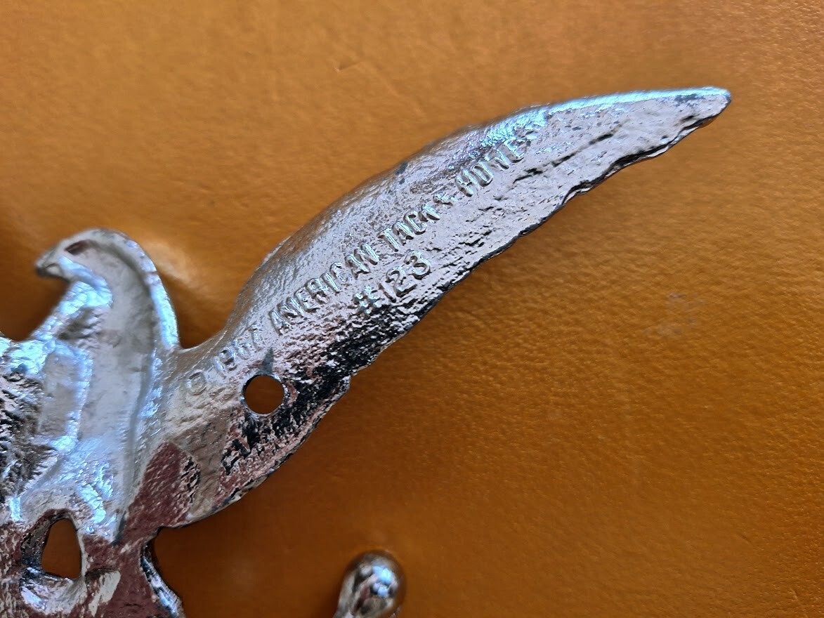 American Eagle Double Wall Hook 1967 American Tack and HDWE Silver Metal