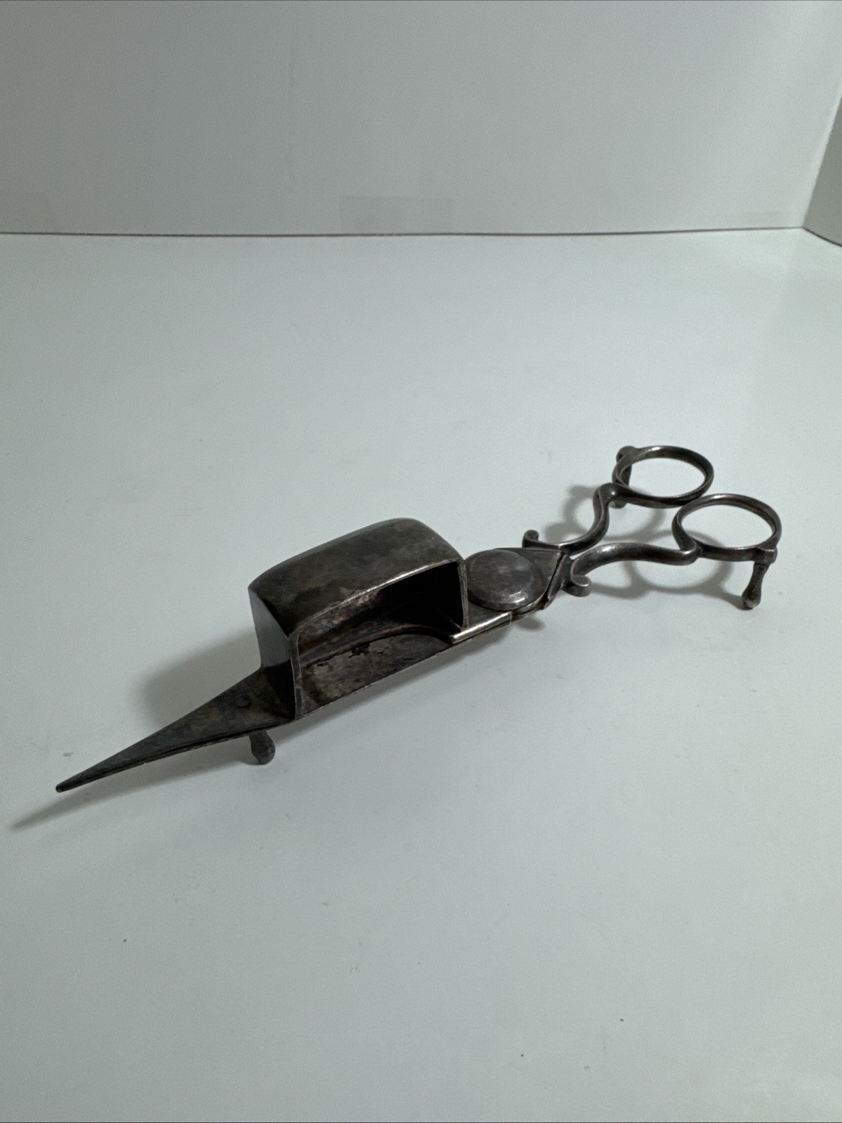 Antique Victorian 3 Footed Candle Wick Trimmer Scissors Candle Snuffer Tool (T15