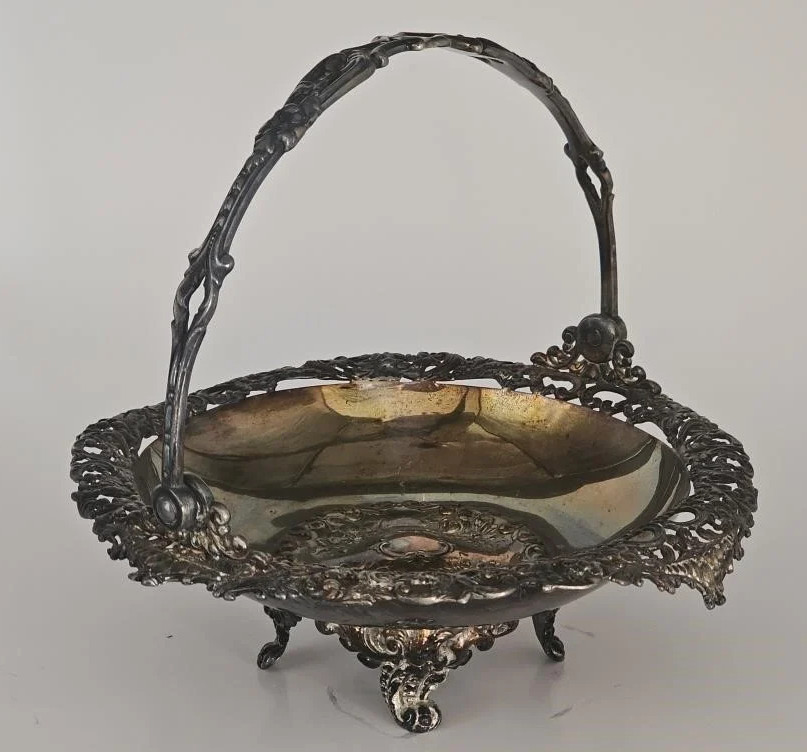 Antique Pairpoint Quadruple Silver Plate Bridal Basket Fruit Bowl Handle DECOR