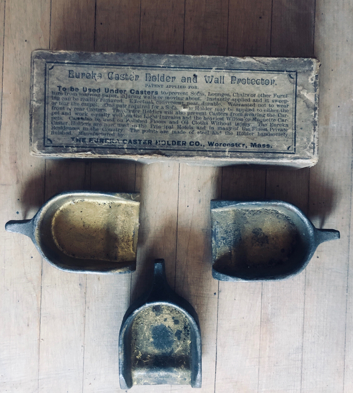 Antique Caster Holder & Wall Protector Lot O 5 Original Box Eureka Worcester MA