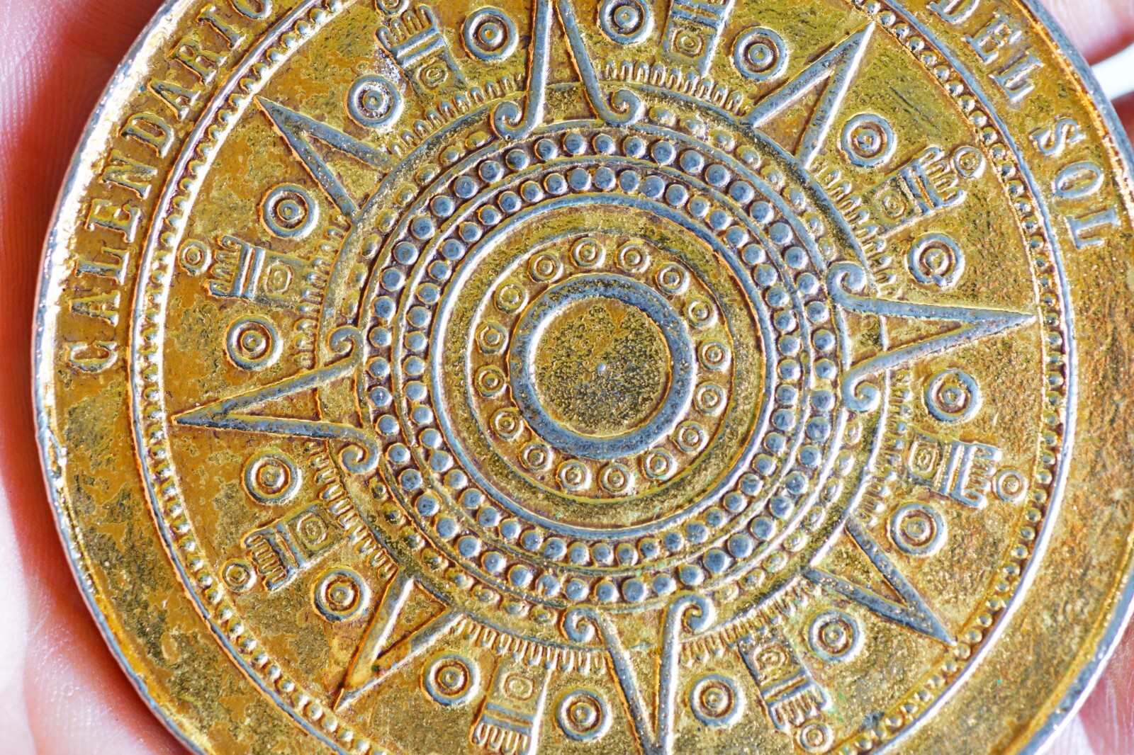 Aztec Mayan Calendar Mid-Century Necklace Calendario Azteca Piedra Del Sol
