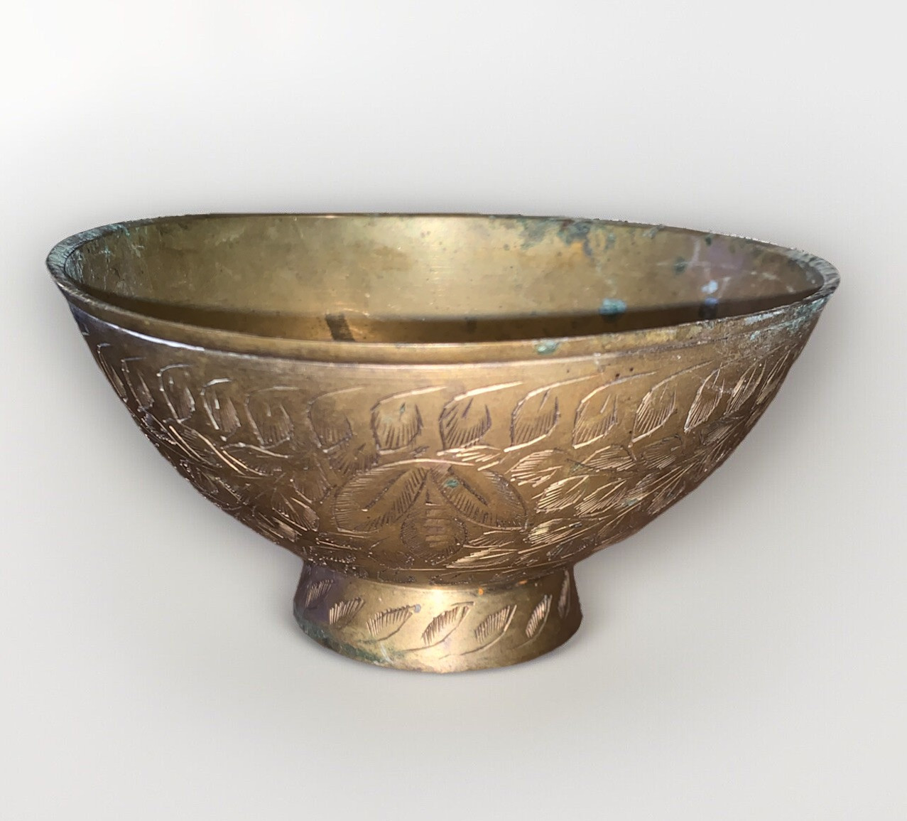 Vintage 5 “ Diameter 2.5 “in Tall Decorative Brass Pedestal Dish – Candy Bowl