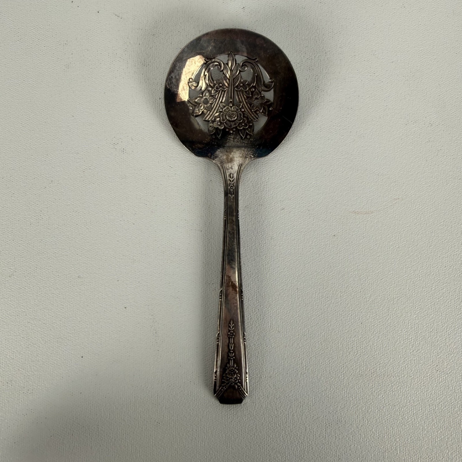 Vintage 1940 Pierced Bonbon Spoon Oneida Milady Community Silver Plate 4.5”