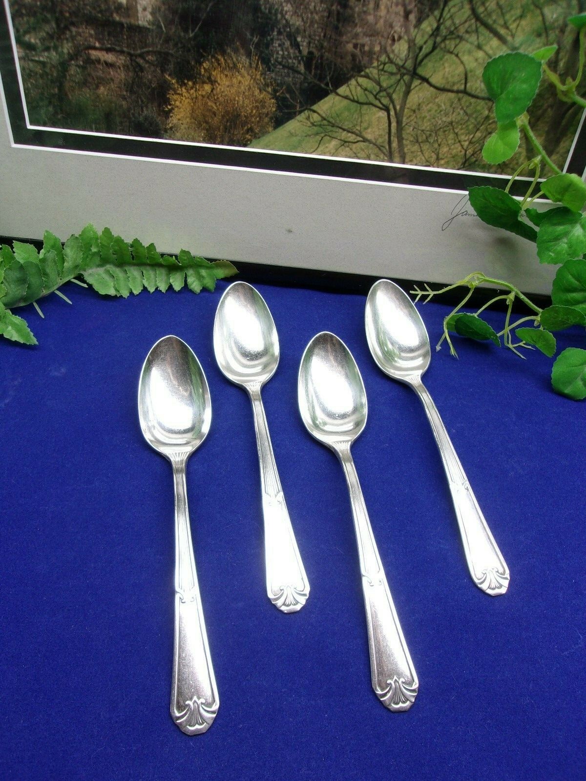 4 International Wm. Rogers FIDELIS Silverplate Teaspoons 1933