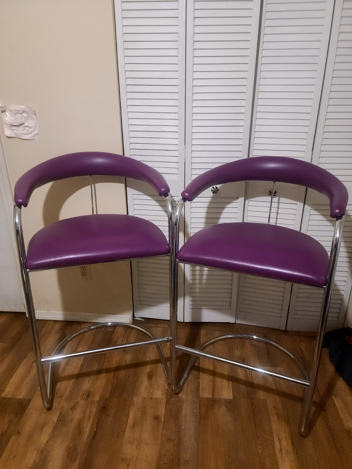 Vintage Pair Of Anton Lorenz Purple Leather And Chrome Barstools By Thonet…
