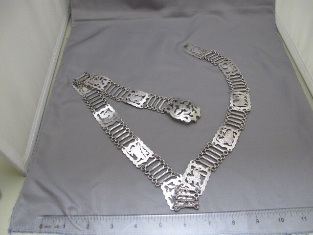 Fine Vintage CHINESE SILVER LINK BELT w/ZODIAC SYMBOLS-33.5 Inch-Well Marked