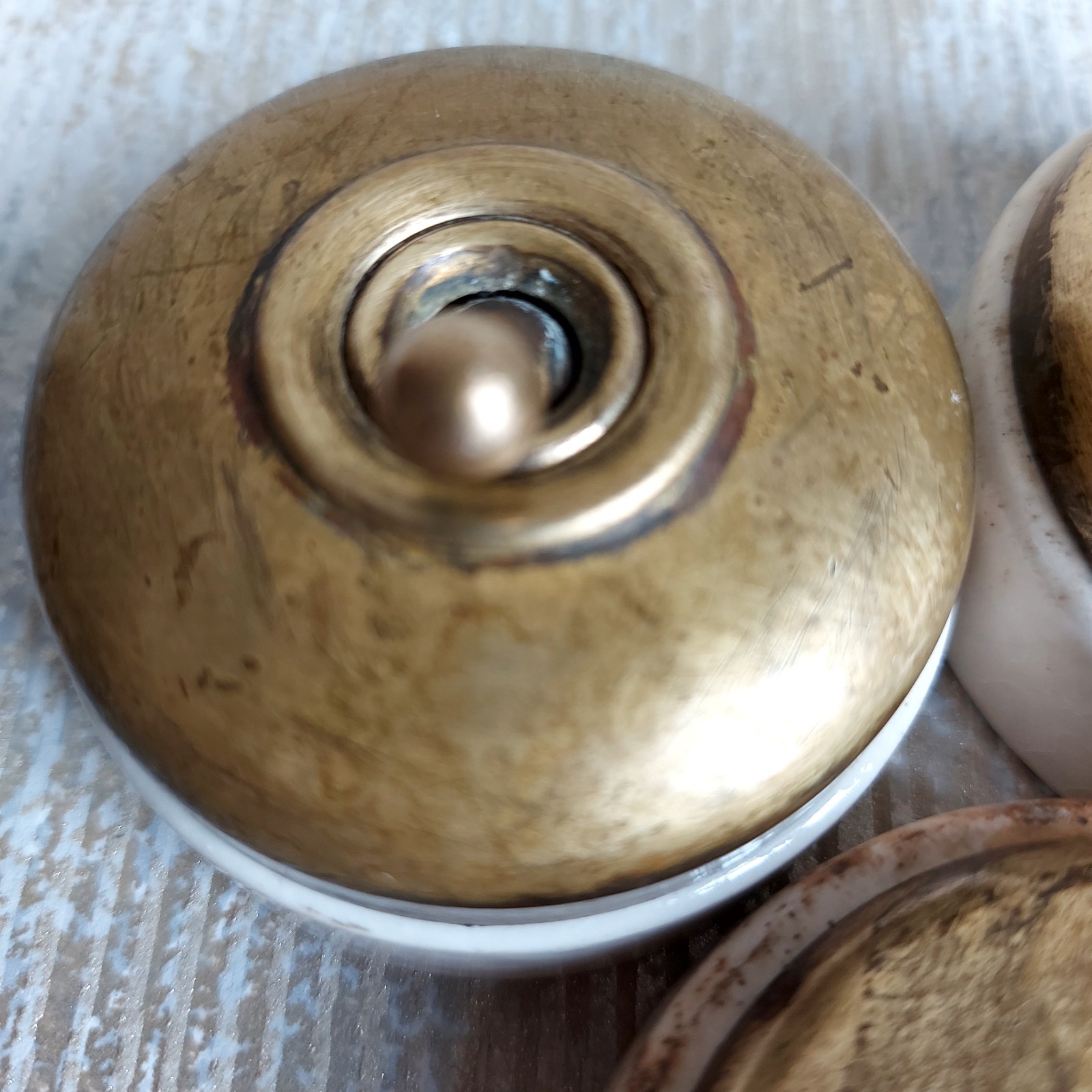 3 ANTIQUE ART DECO PORCELAIN BRASS DOLLY LIGHT SWITCHES CRABTREE & OTHERS JOBLOT