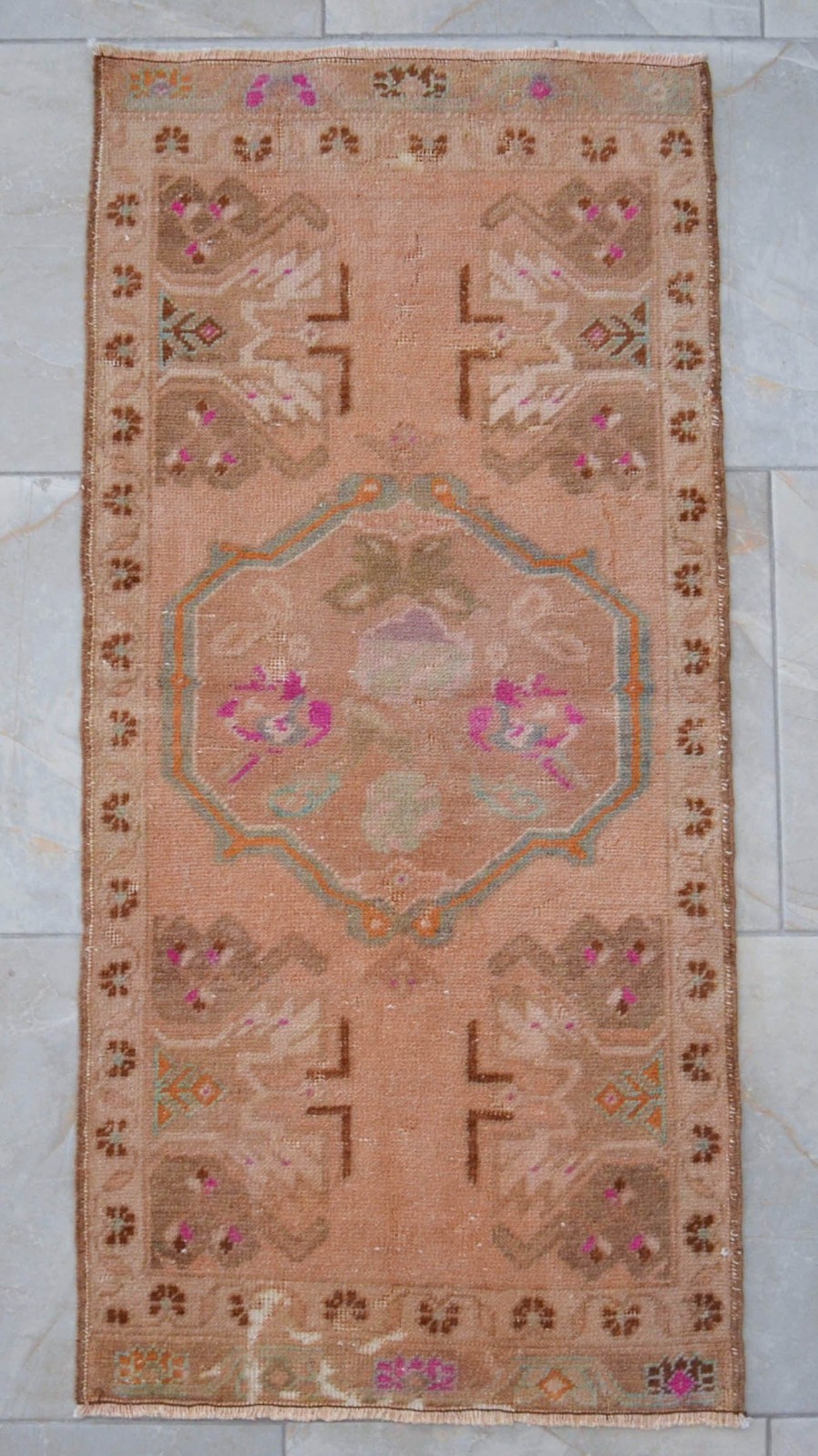 Vintage Hand-Knotted Turkish Rug Small Oushak Rug Door Mat Wool 1′ 10″ x 3′ 10″