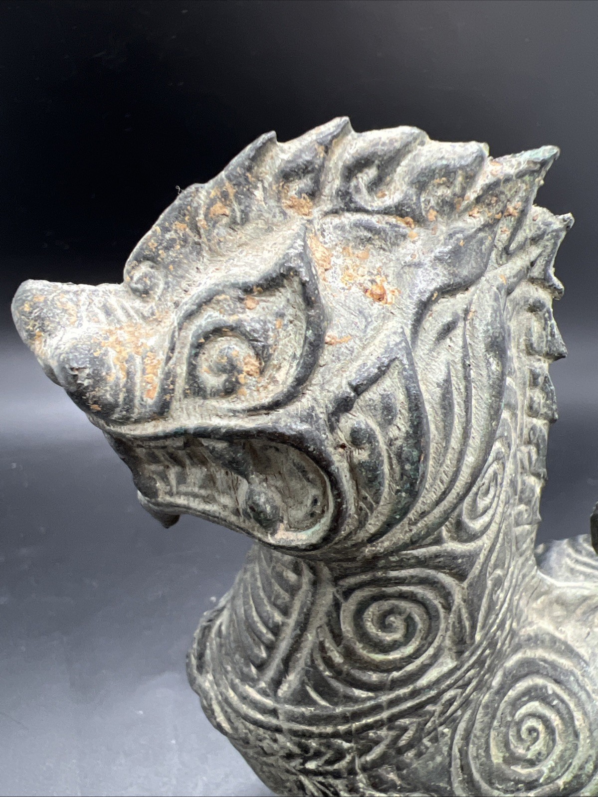 Antique Thai Guardian Singha Lion Bronze Guardian Statue Sculpture Thailand