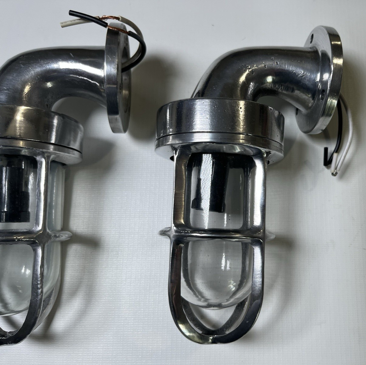 Nautical Solid Aluminium Swan Neck 90 Degree Wall Light Lot of 2 125V