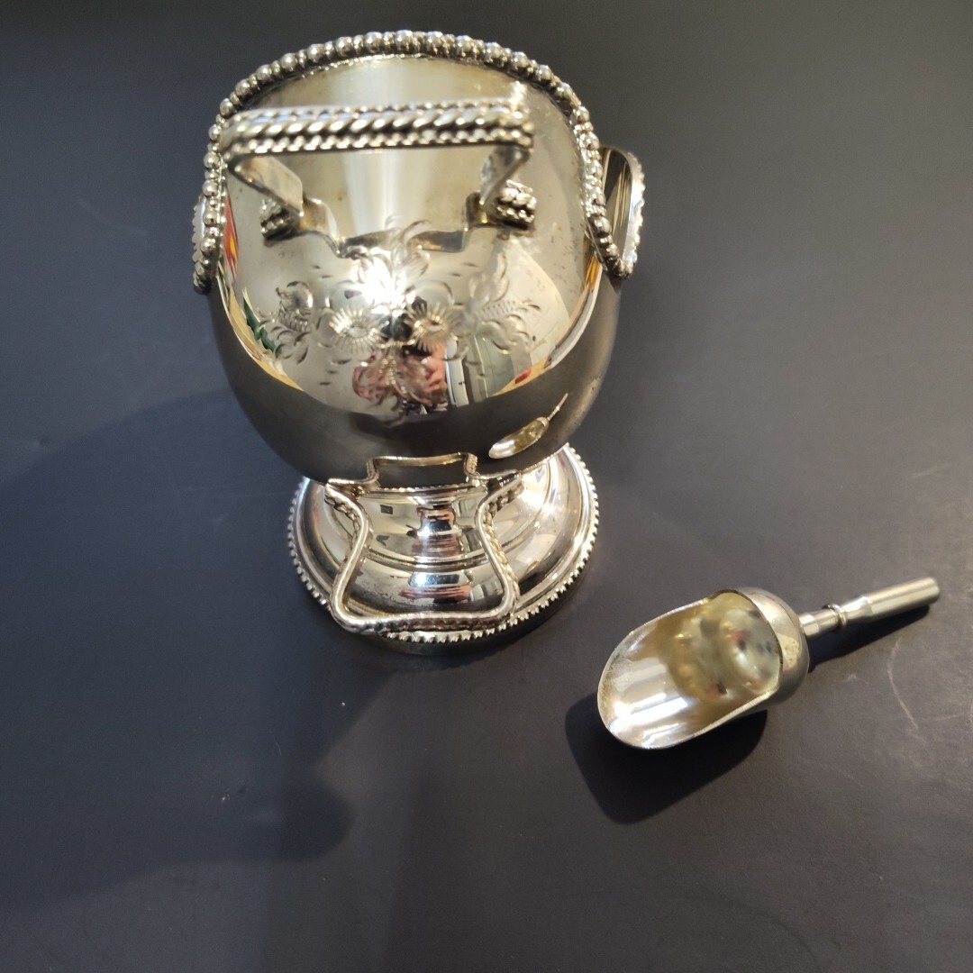 Silver Bouquet Tableware By H. Samuel 1901-1910