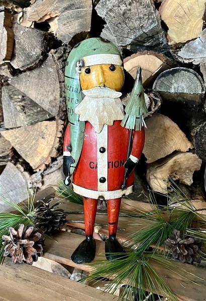 NEW PRIMITIVE SANTA CLAUS FATHER CHRISTMAS FIGURE RECYCLED METAL 10.5″Tx4.5″W