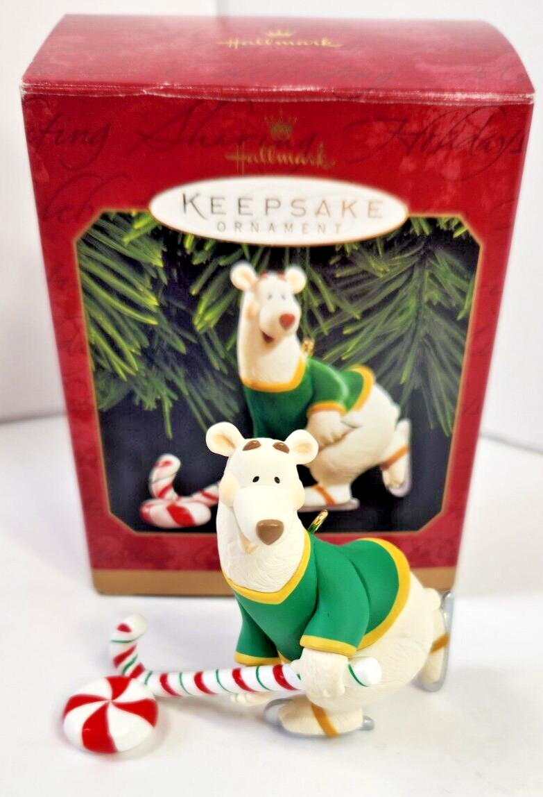 HALLMARK KEEPSAKE NORTH POLE STAR 1999 QX6589 POLAR BEAR ORNAMENT