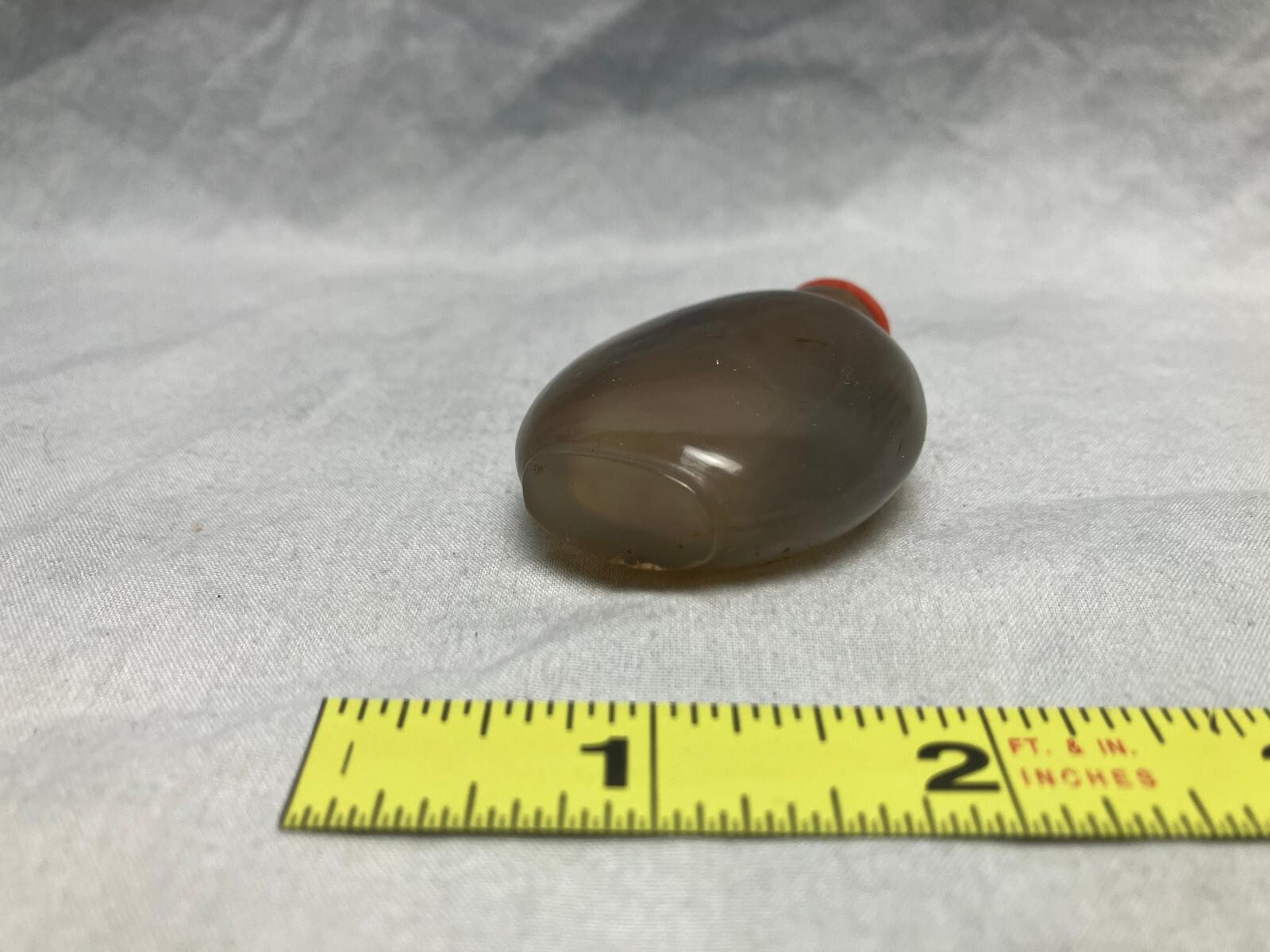 Agate, hardstone snuff bottle with red Coral stopper top, 2 3/8″ tall