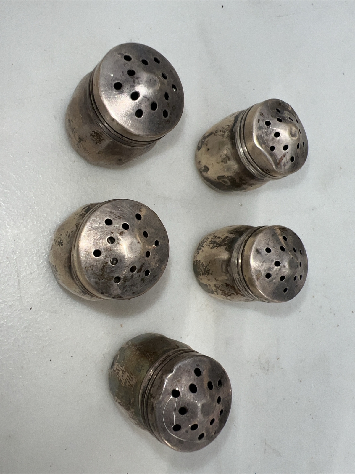 Vintage Sterling Silver 5 Individual Salt Shakers 19.5 Gr