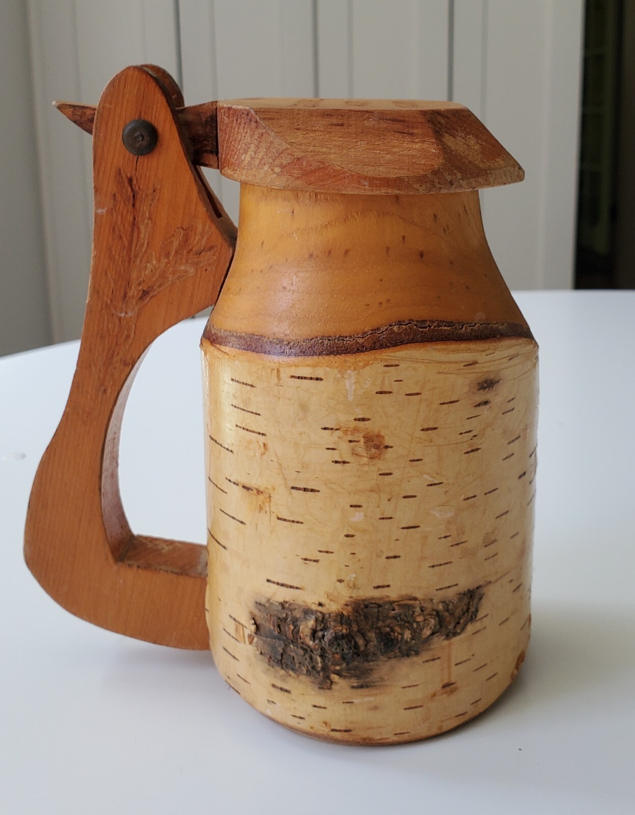 Antique Primitive Wooden Tankard ~ white BIRCH WOOD, lid works